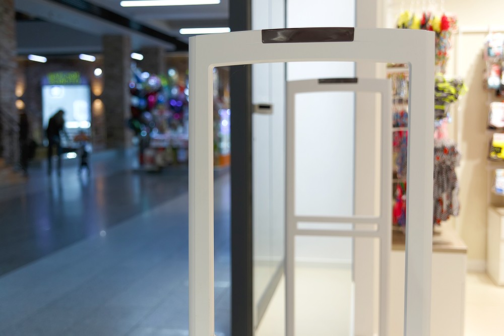 A new generation of loss prevention 2 - ST Loss prevention - Security tags