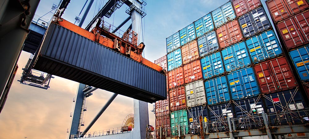 retail-abounds-as-us-gets-back-to-business-2 Record retail imports